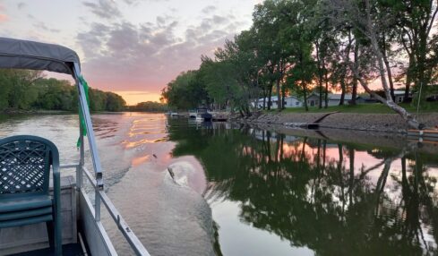 Blackhawk Waterways, IL